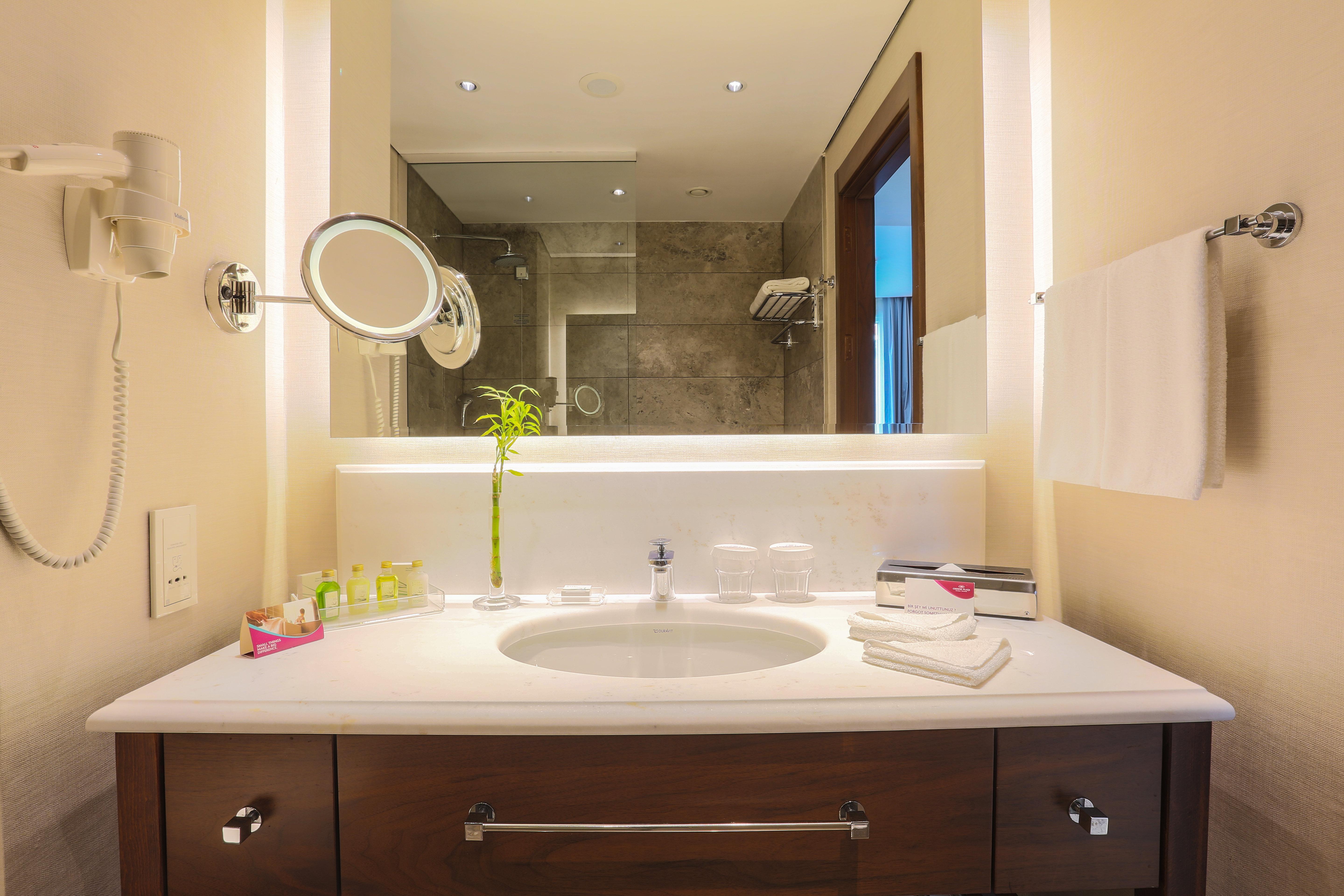 Crowne Plaza Istanbul Oryapark By Ihg Hotel Luaran gambar